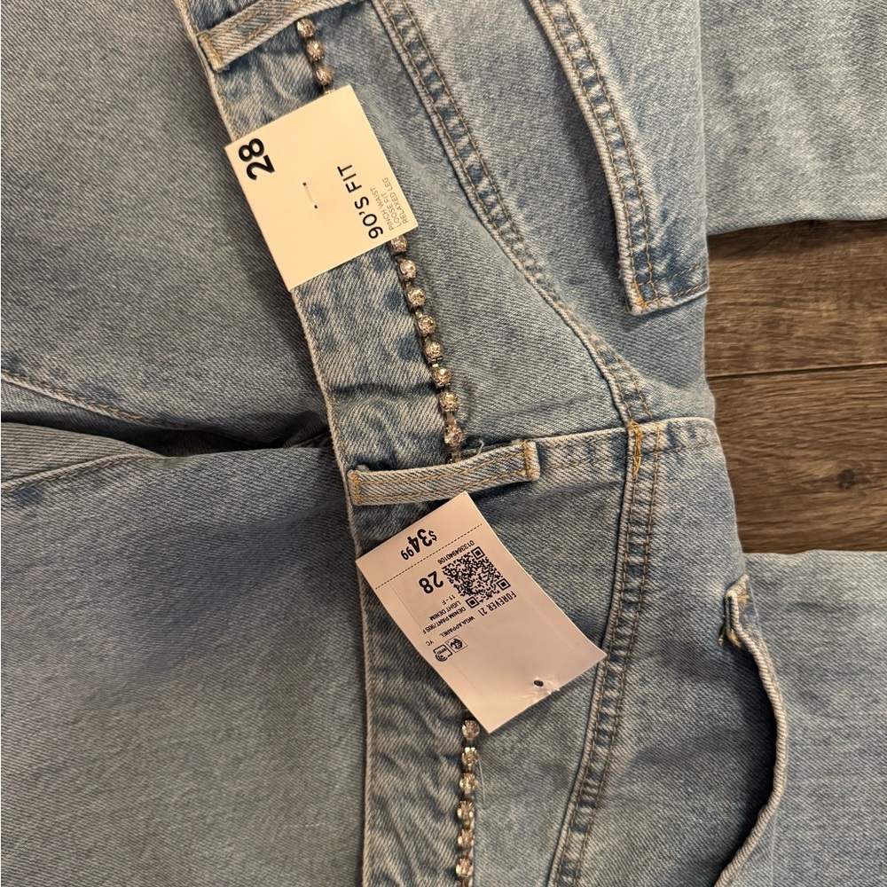 Forever 21 Light Blue Straight Leg Jeans with Diamond Detail - Picture 6 of 6